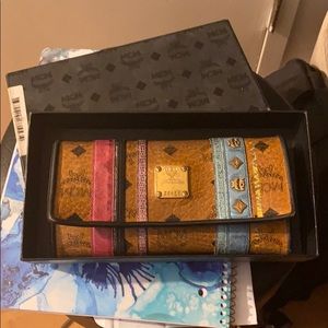 MCM WALLET